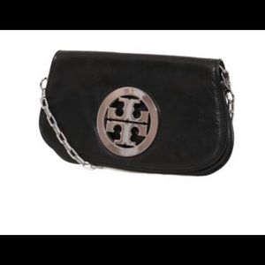 Tory Burch Reva Clutch w/Crossbody Chain